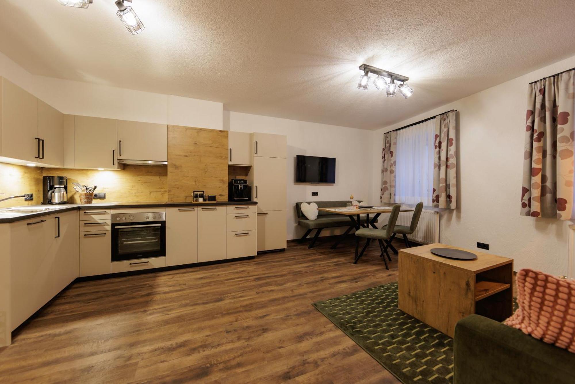 ריד אים אוברינטל Apartmenthaus Goldeck מראה חיצוני תמונה