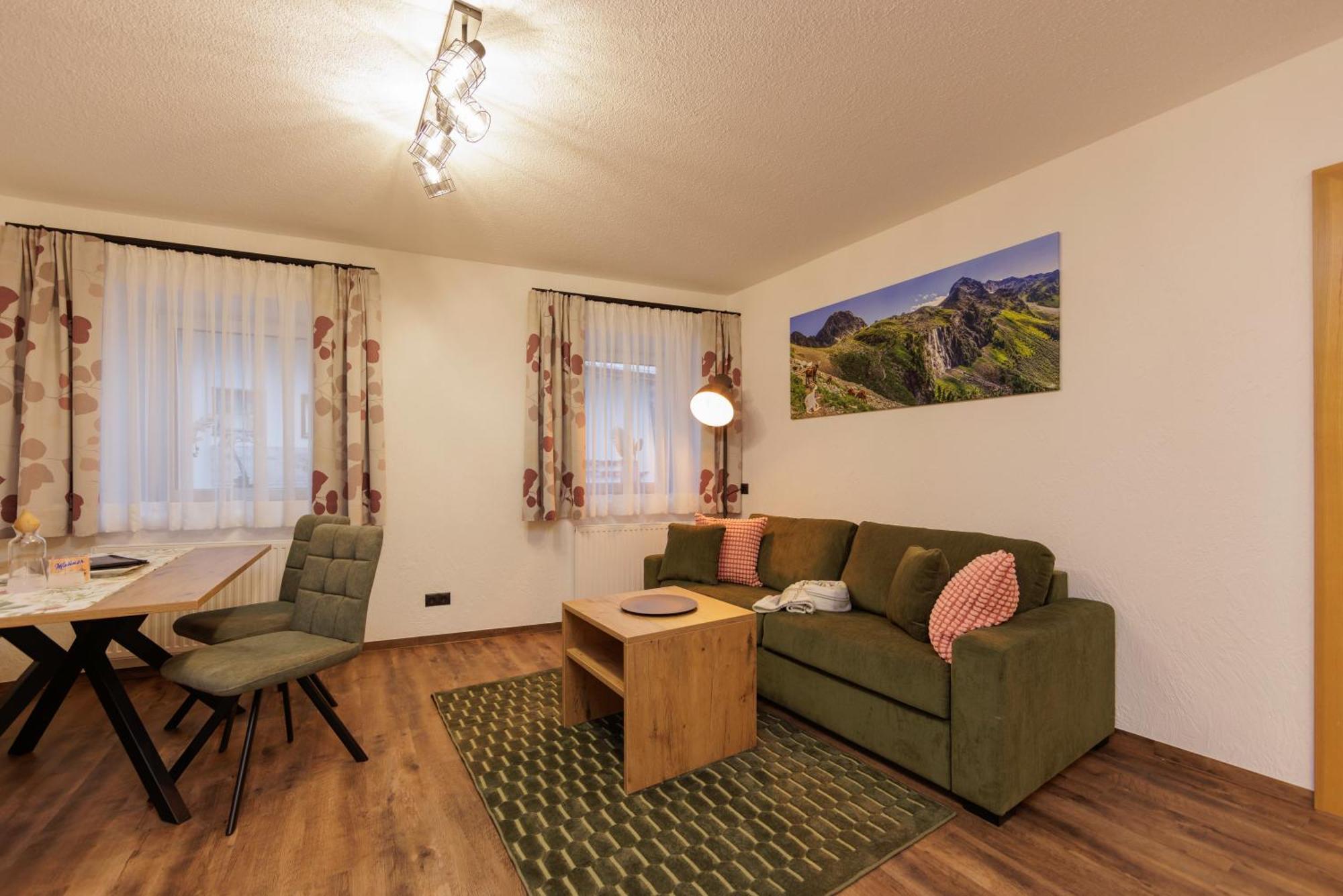 ריד אים אוברינטל Apartmenthaus Goldeck מראה חיצוני תמונה