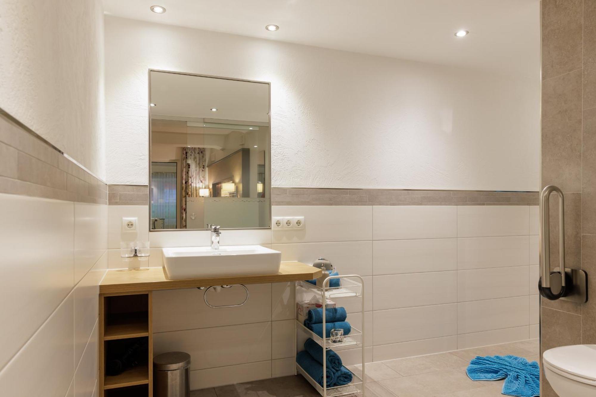ריד אים אוברינטל Apartmenthaus Goldeck מראה חיצוני תמונה