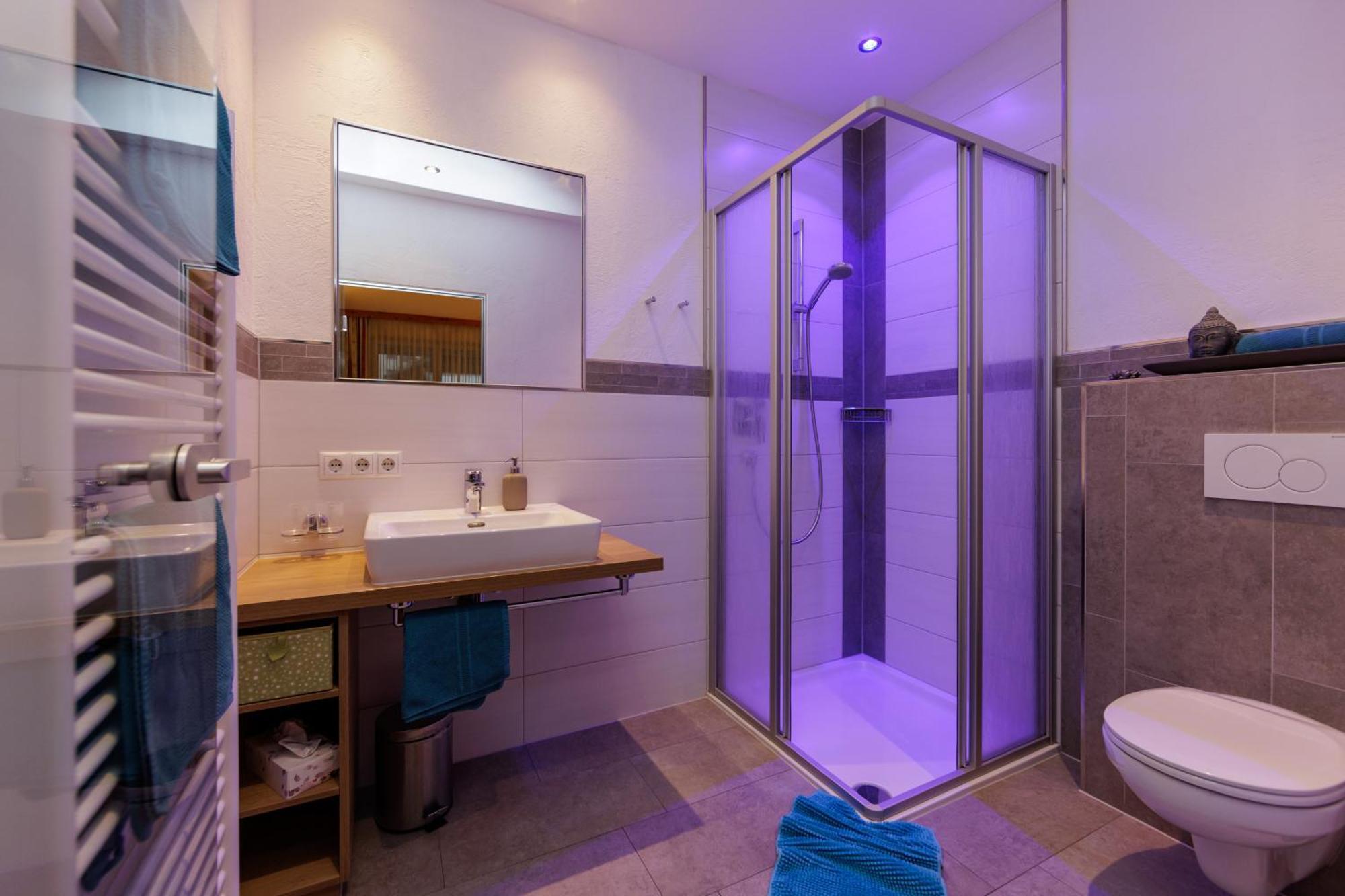 ריד אים אוברינטל Apartmenthaus Goldeck מראה חיצוני תמונה