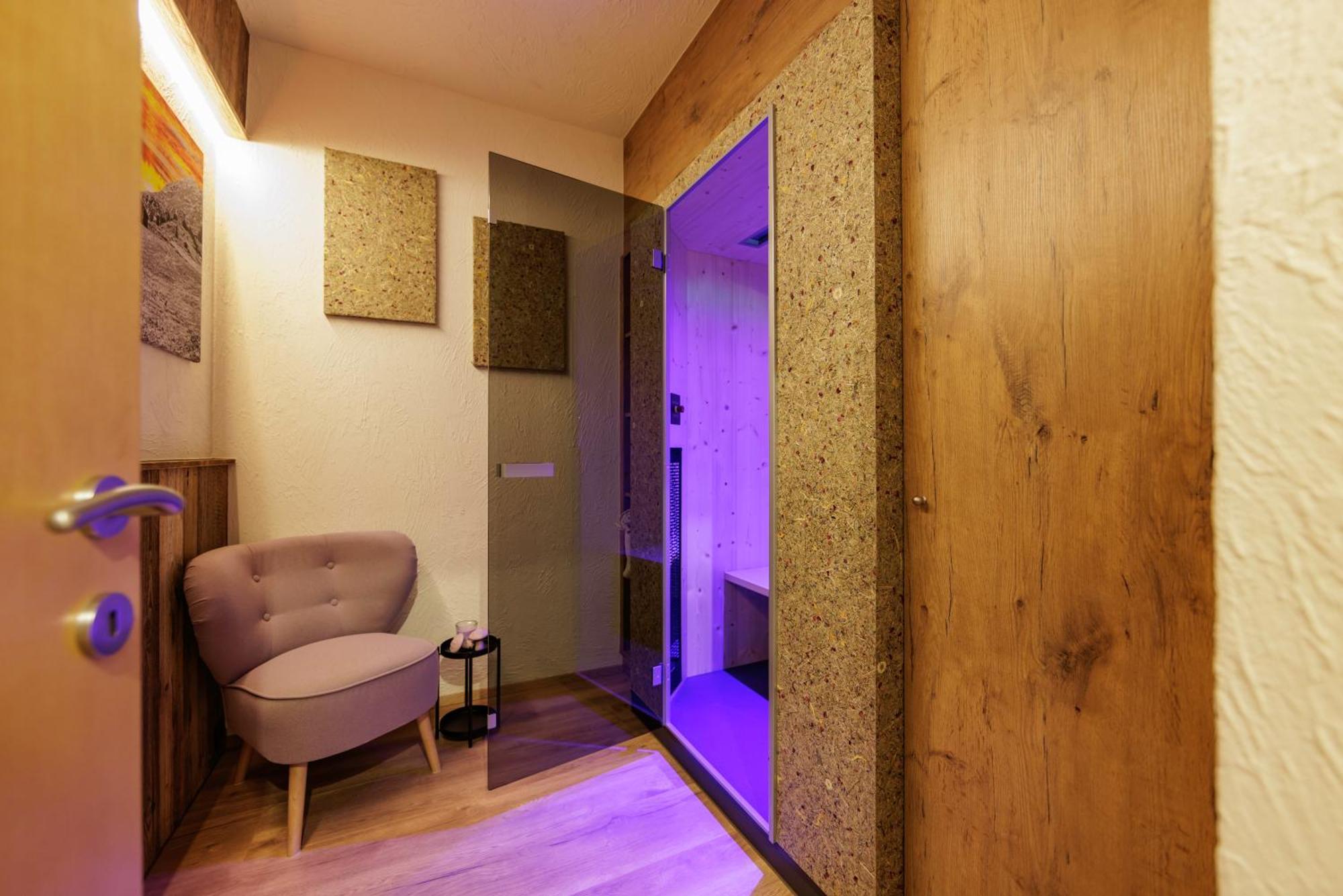 ריד אים אוברינטל Apartmenthaus Goldeck מראה חיצוני תמונה