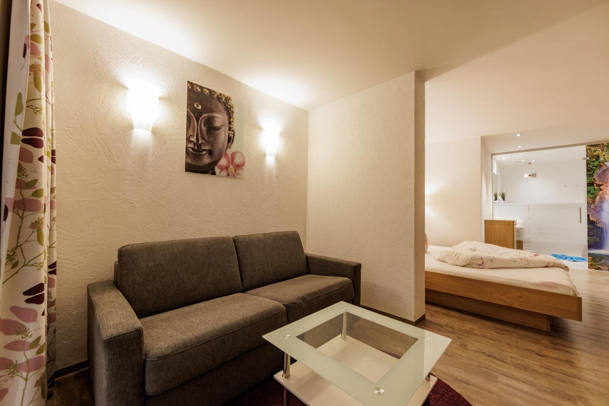 ריד אים אוברינטל Apartmenthaus Goldeck מראה חיצוני תמונה