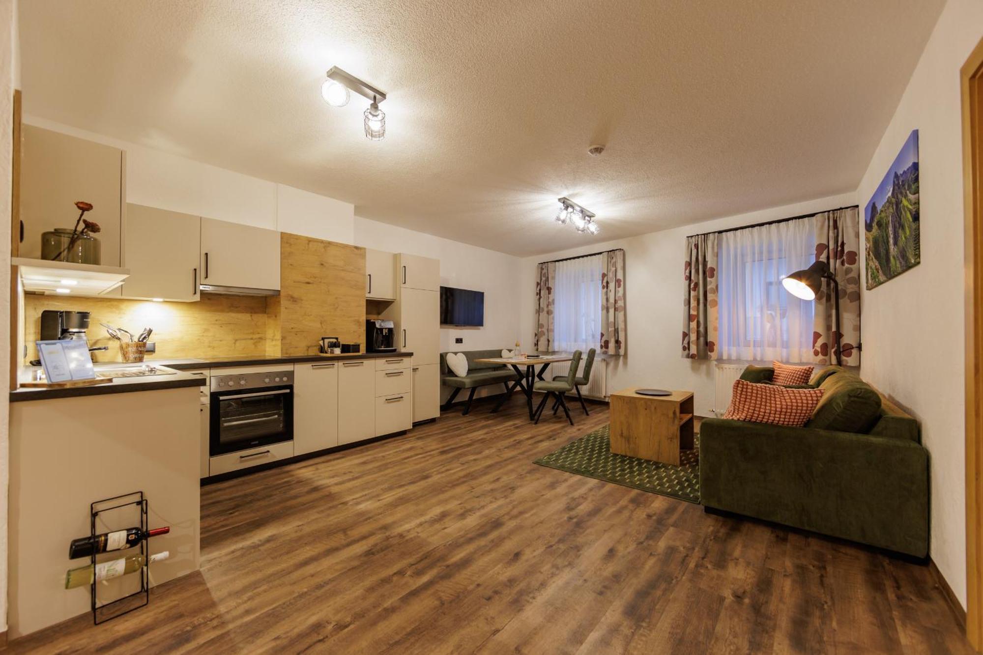 ריד אים אוברינטל Apartmenthaus Goldeck מראה חיצוני תמונה